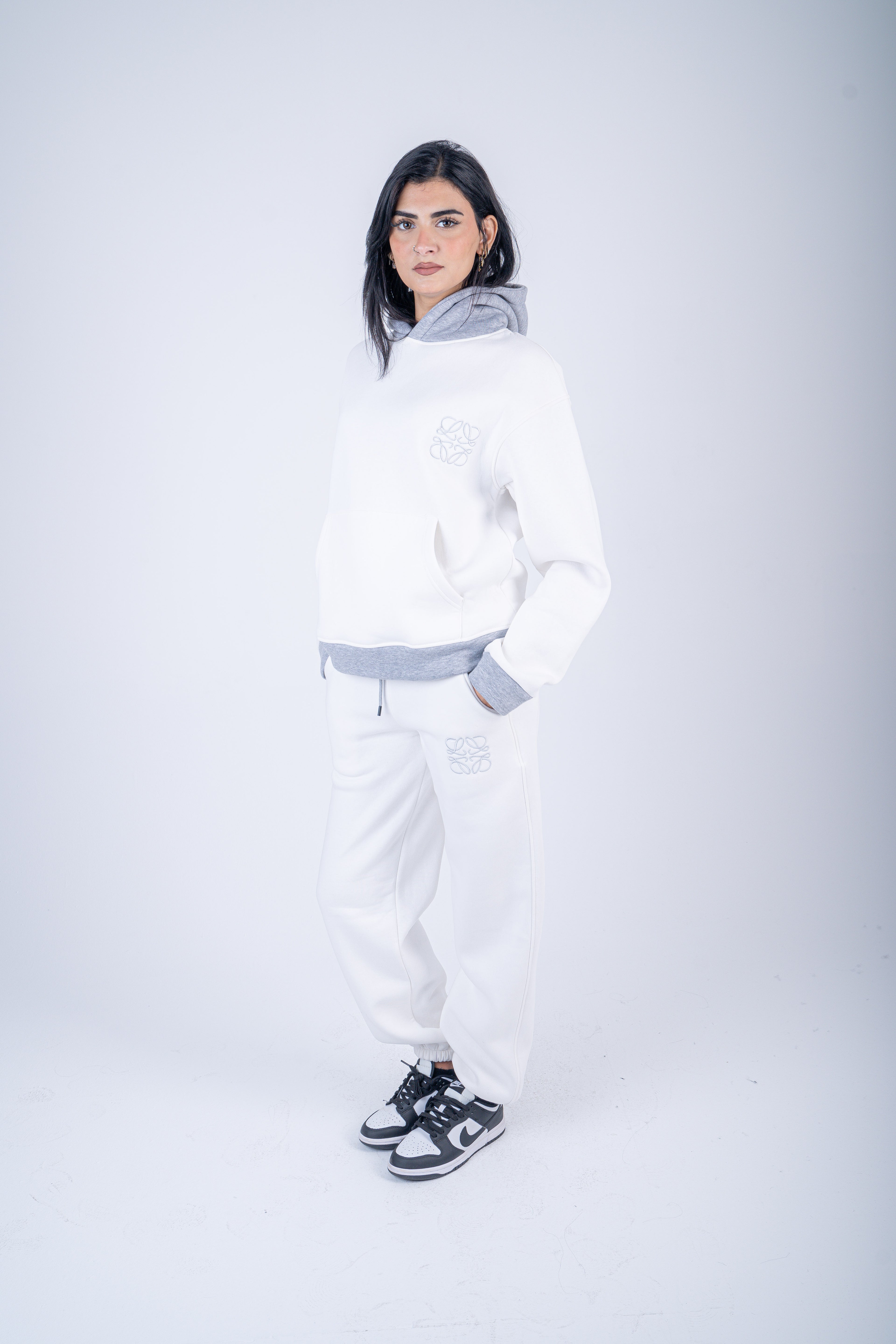 Loewe Cozy Set - Ivory Grey Eddition