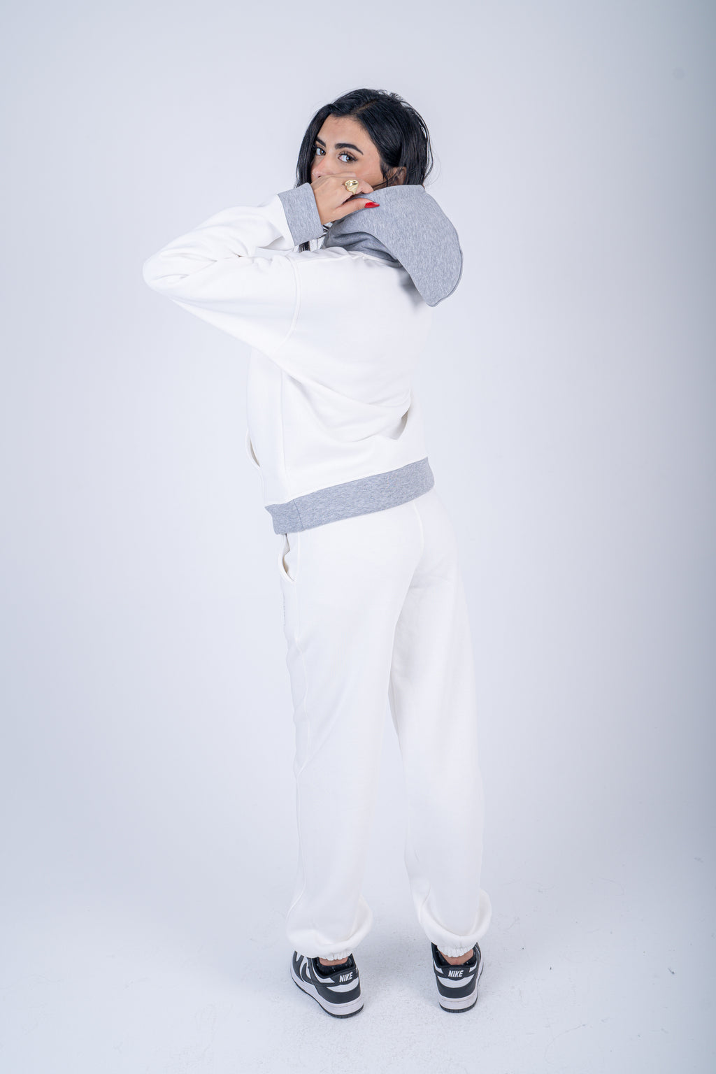 Loewe Cozy Set - Ivory Grey Eddition