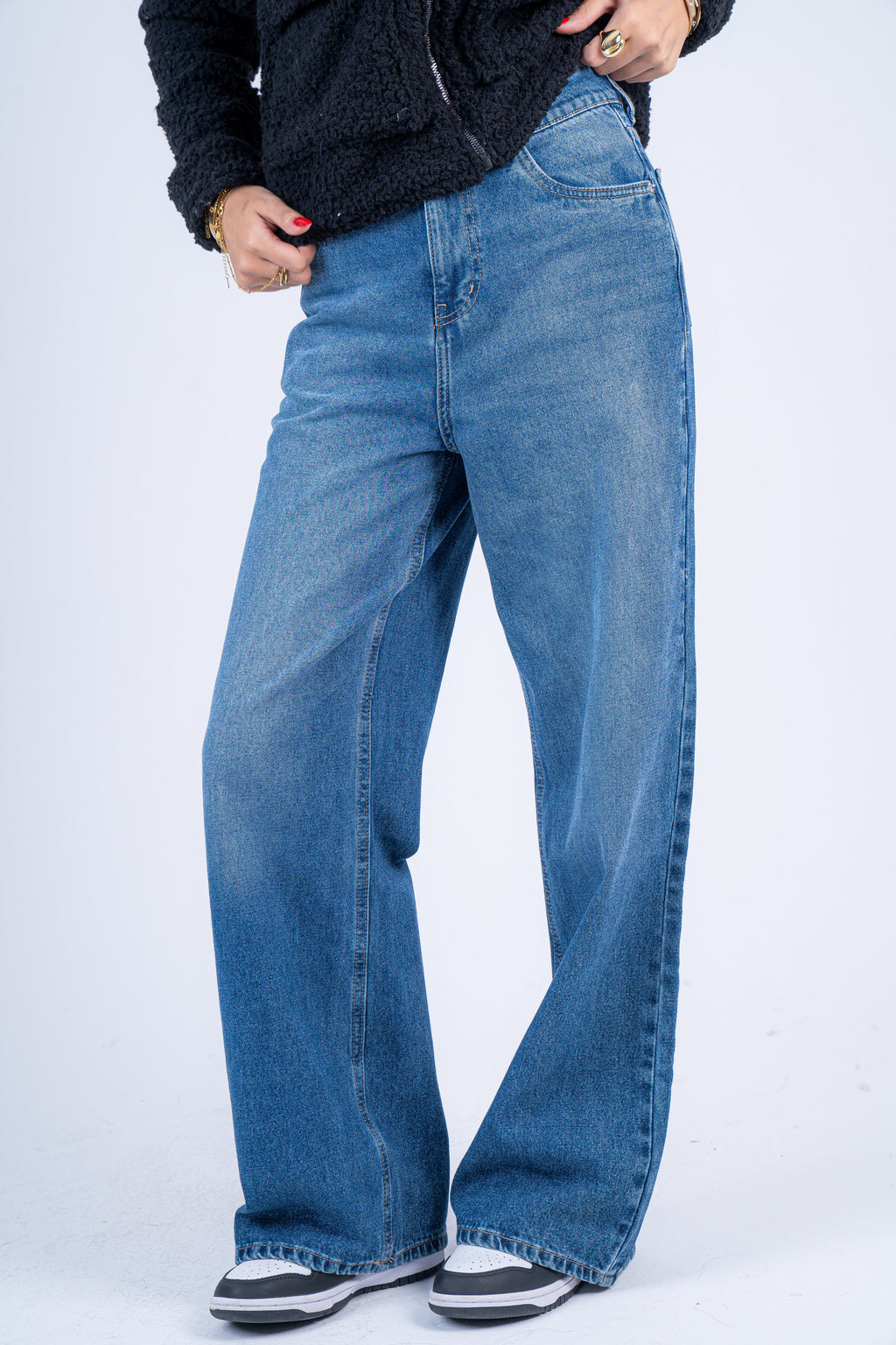Everyday Wide-Leg Denim — Mid Wash